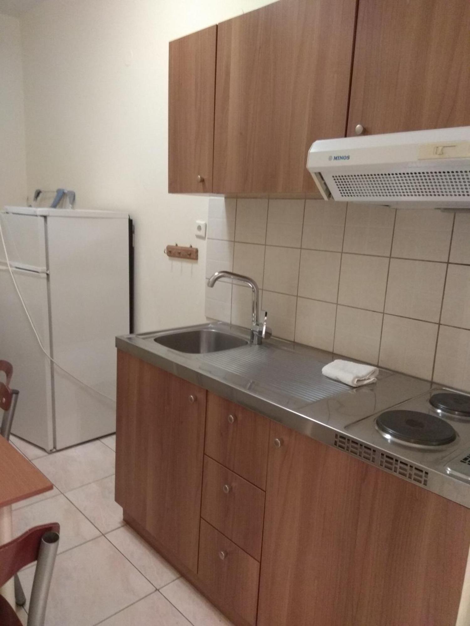 Nikos House Aparthotel Nikiti  Bagian luar foto