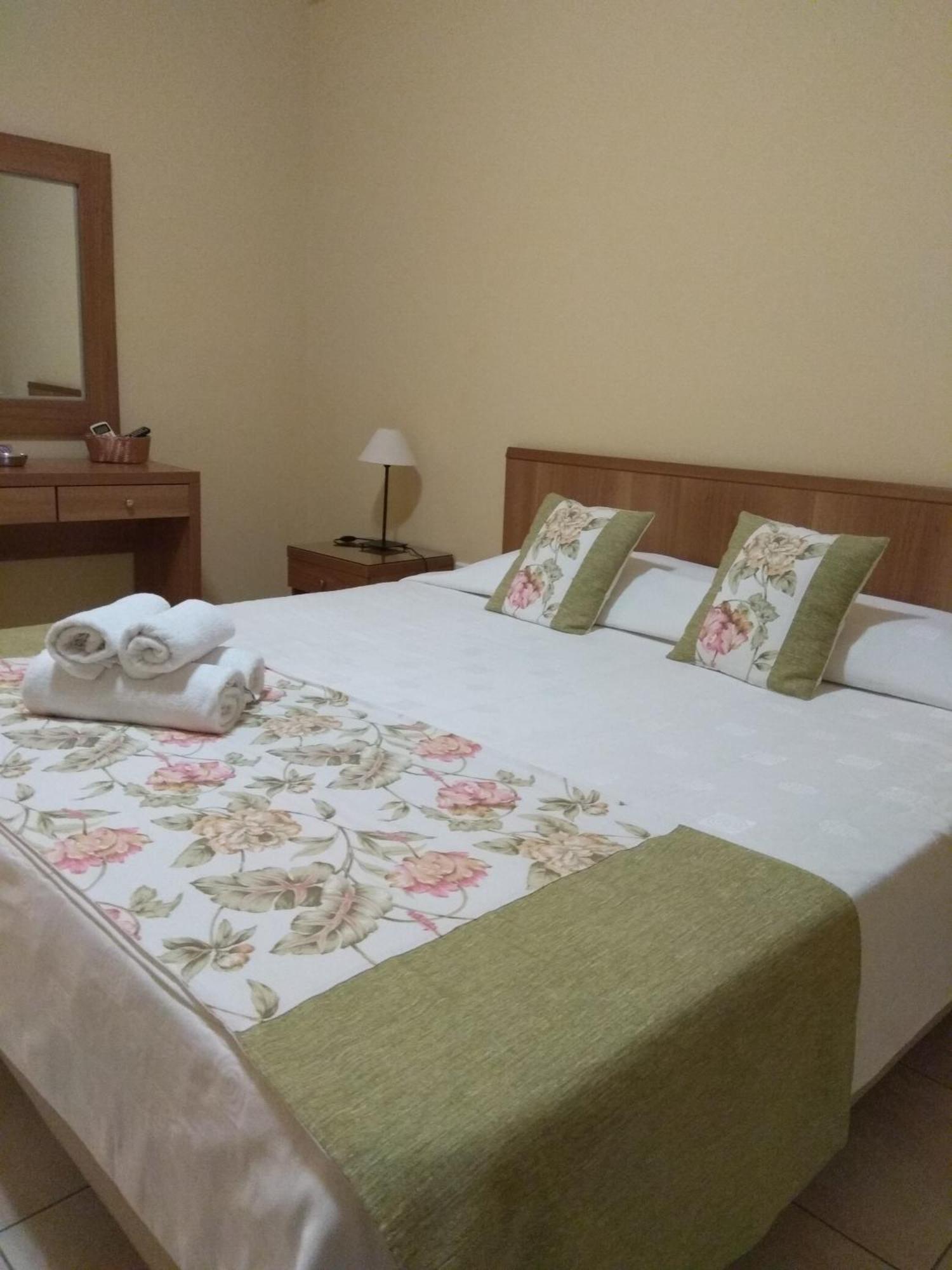 Nikos House Aparthotel Nikiti  Bagian luar foto